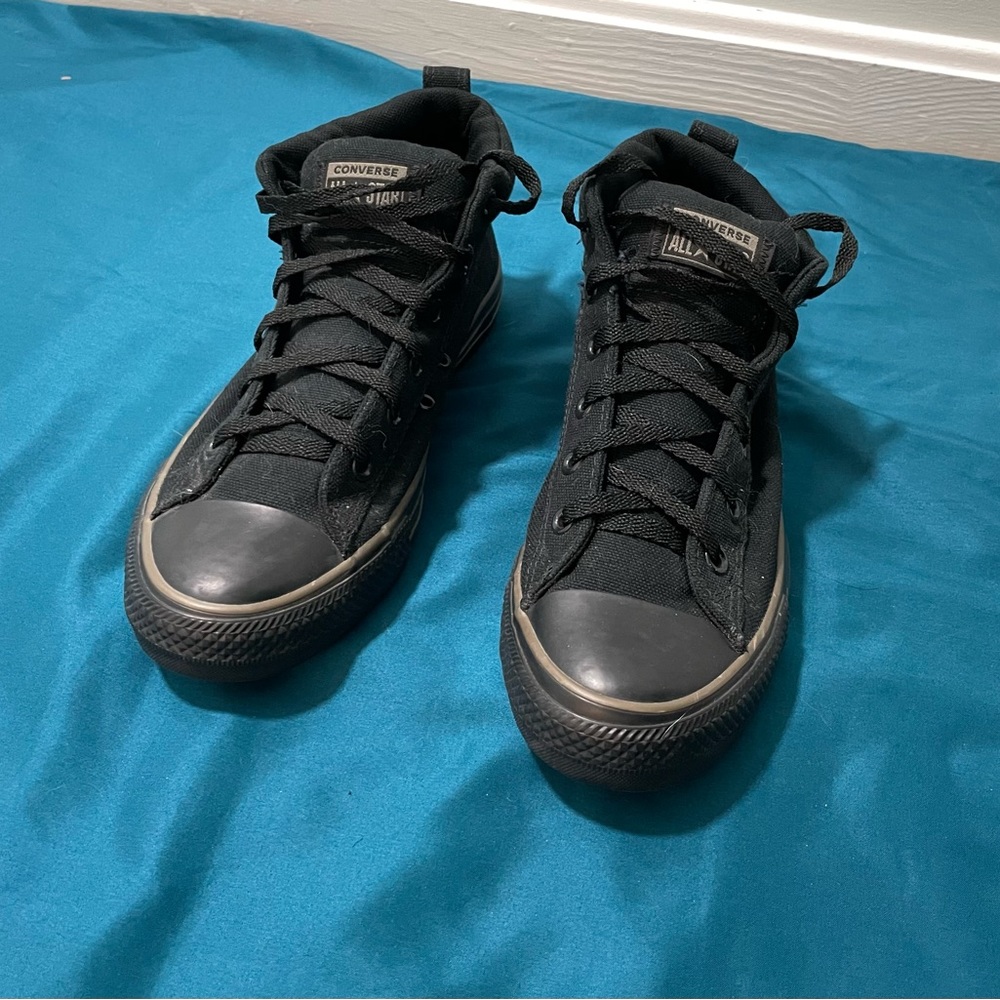 converse all black high tops